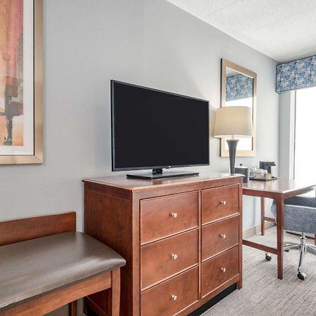 Hampton Inn Baltimore/White Marsh Exterior photo