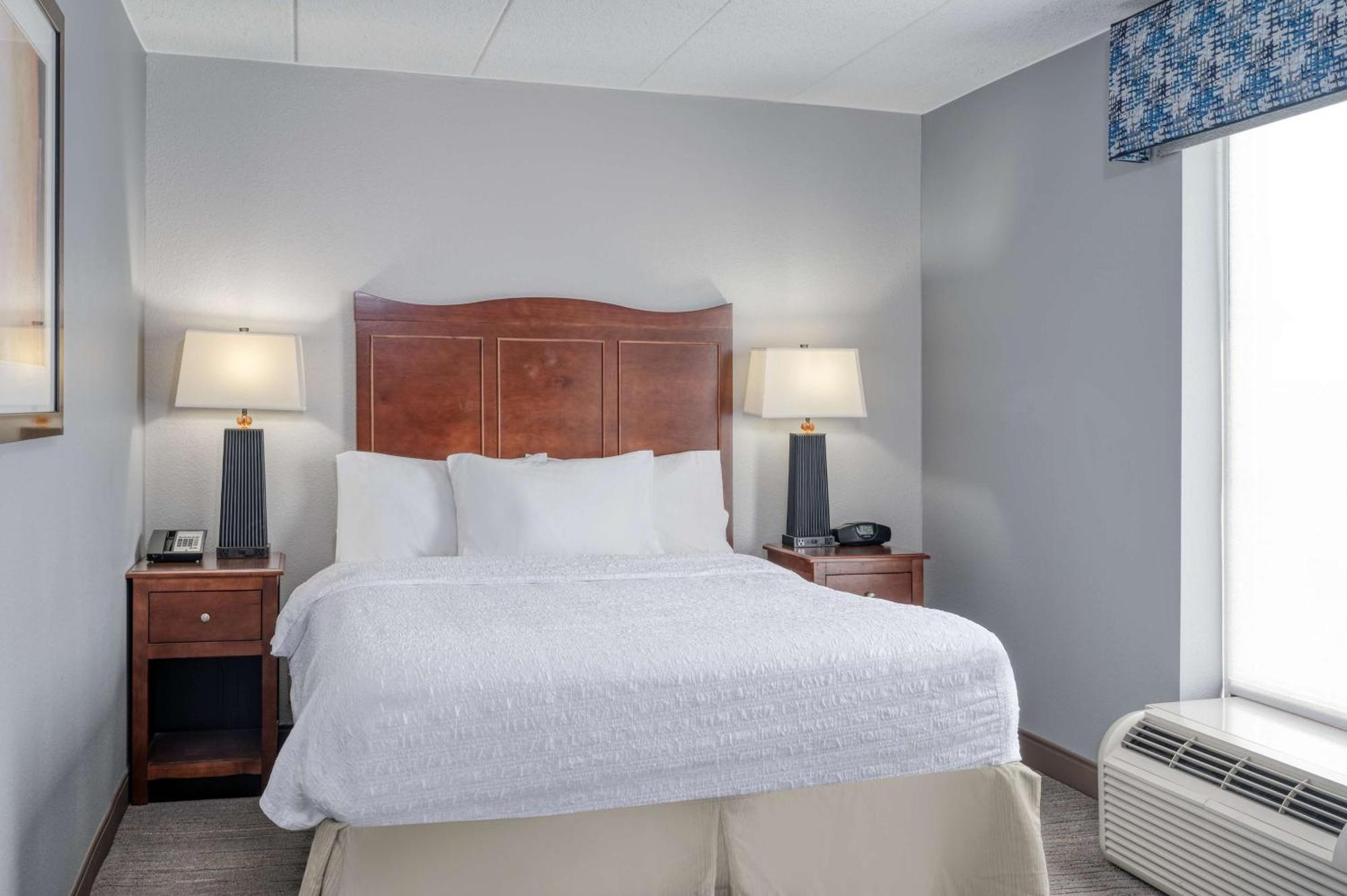 Hampton Inn Baltimore/White Marsh Exterior photo