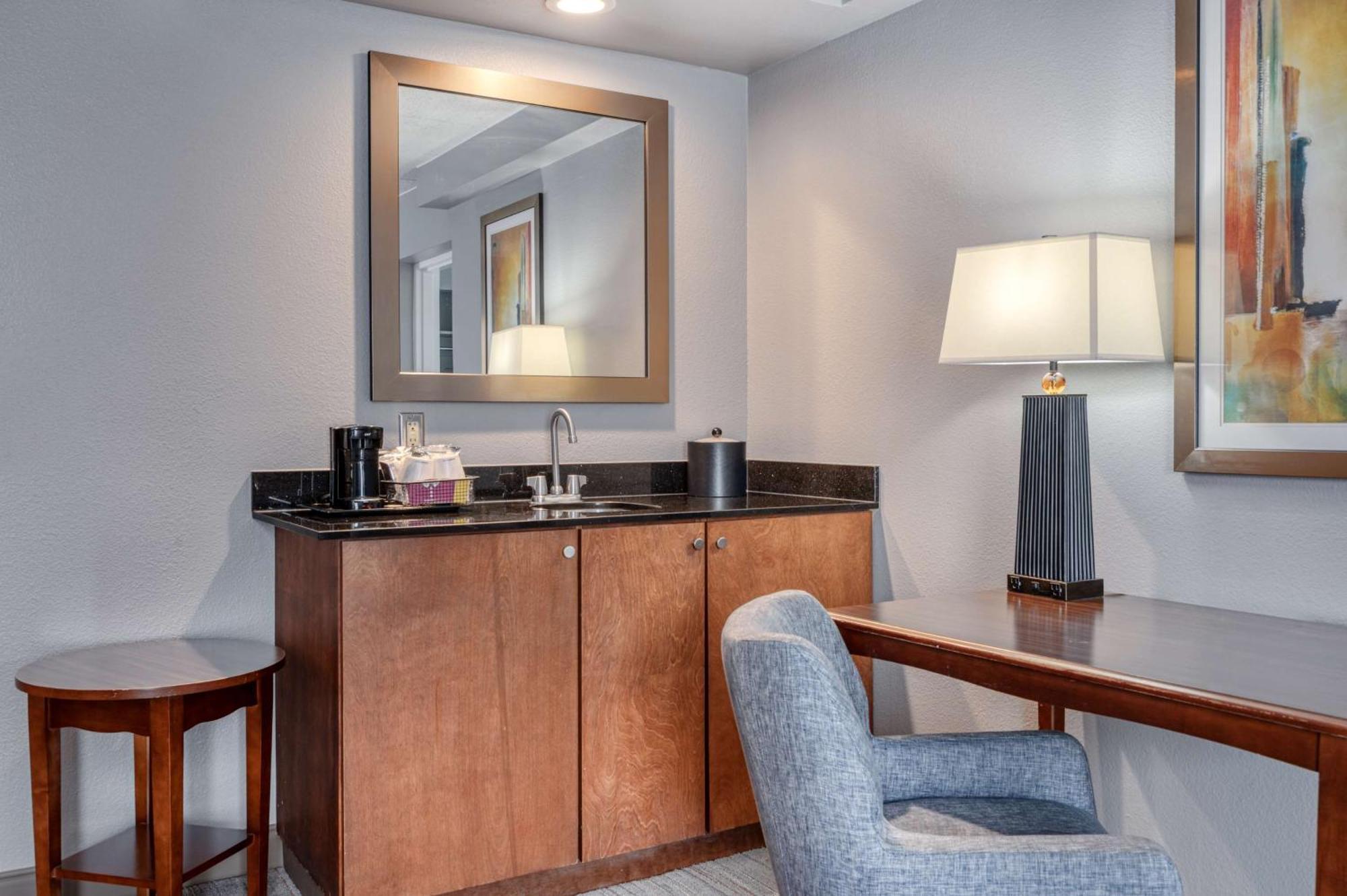 Hampton Inn Baltimore/White Marsh Exterior photo