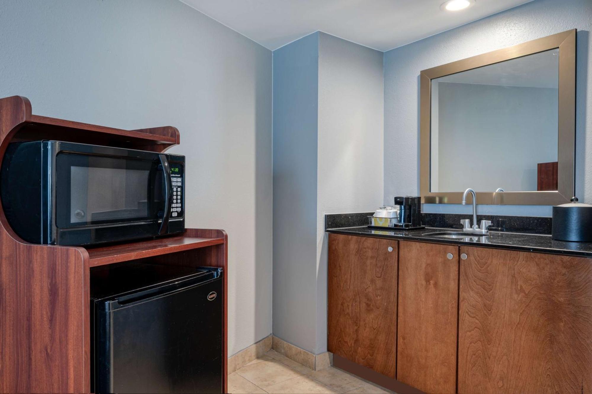 Hampton Inn Baltimore/White Marsh Exterior photo