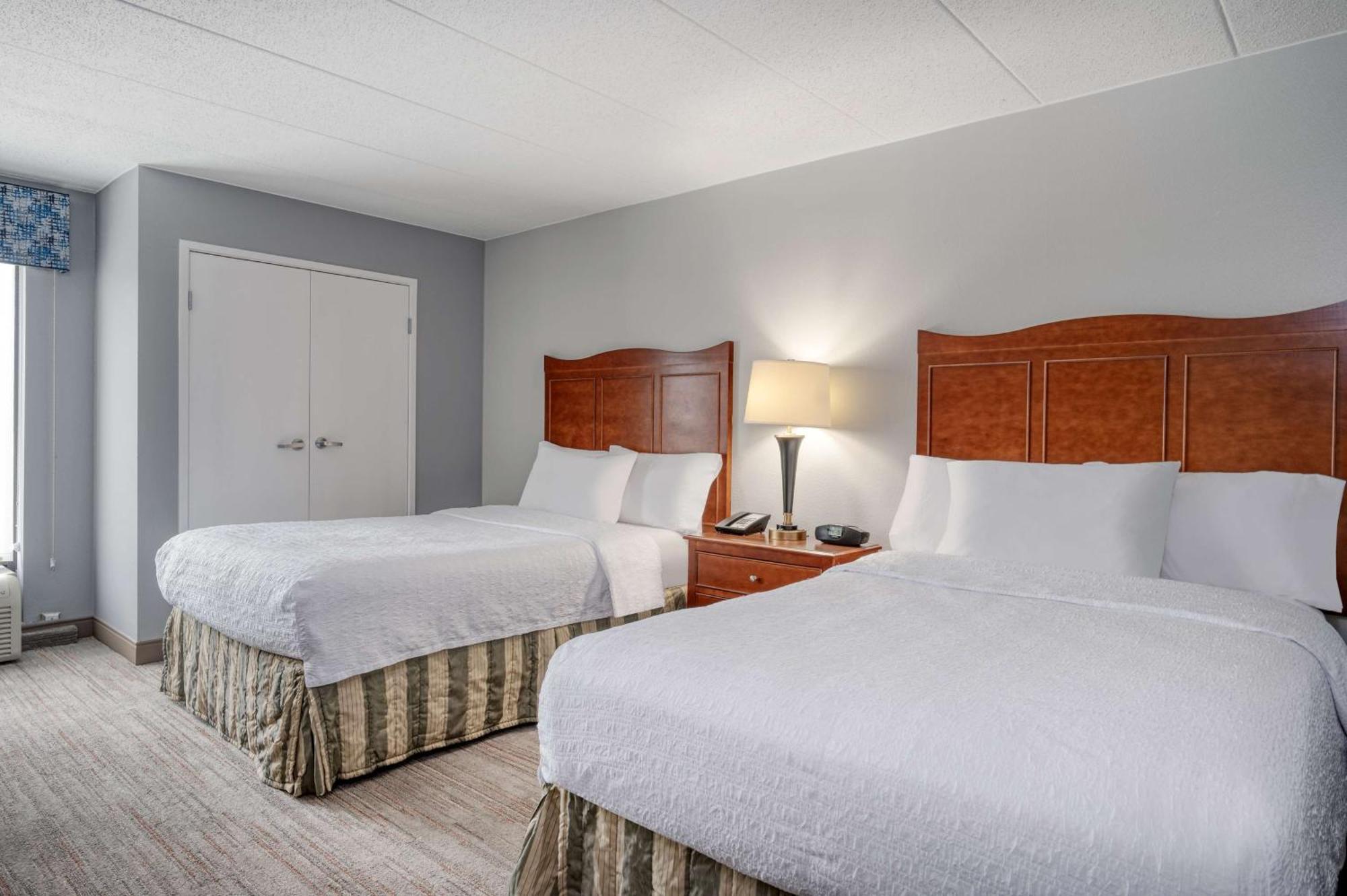 Hampton Inn Baltimore/White Marsh Exterior photo