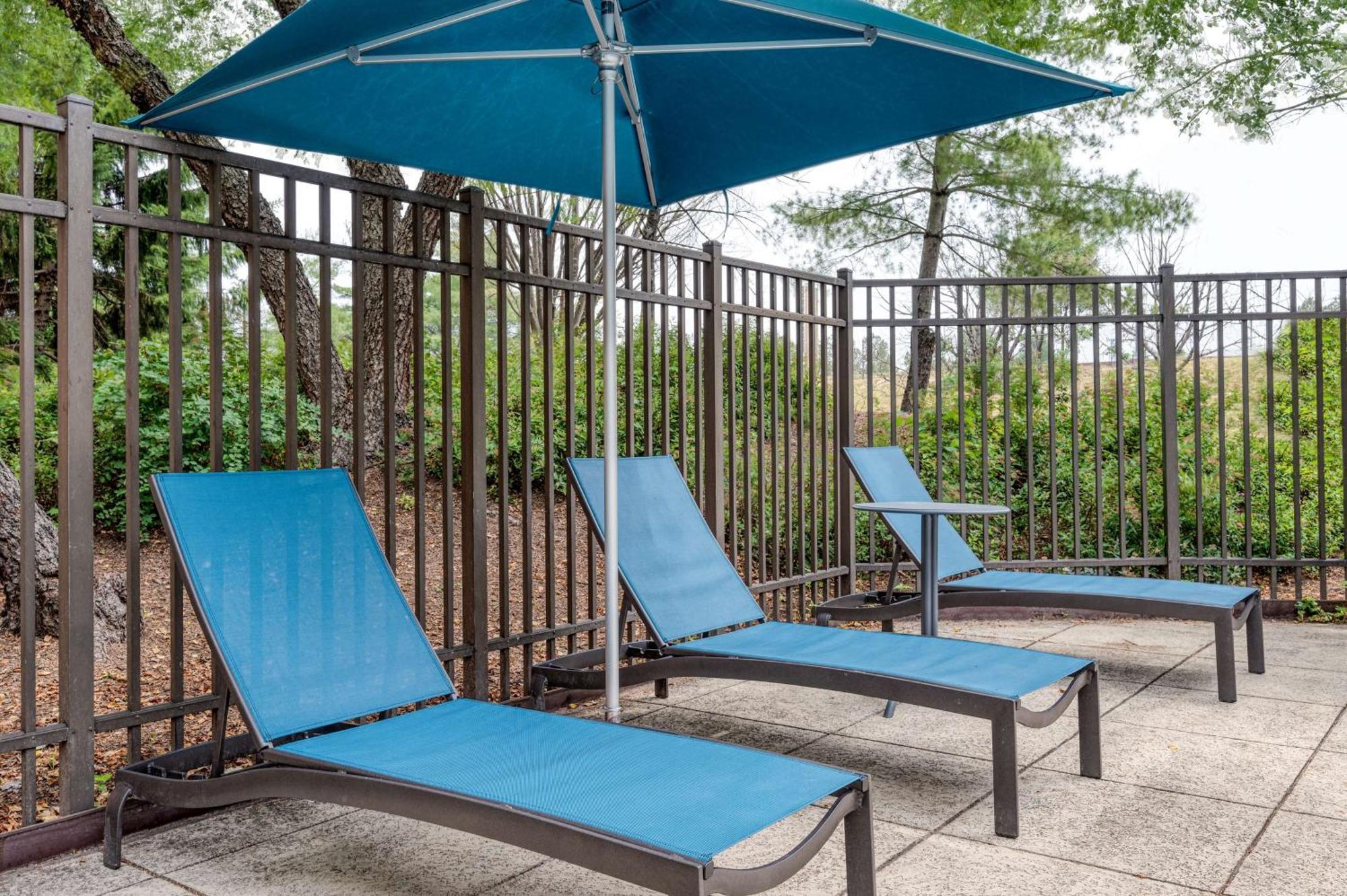 Hampton Inn Baltimore/White Marsh Exterior photo